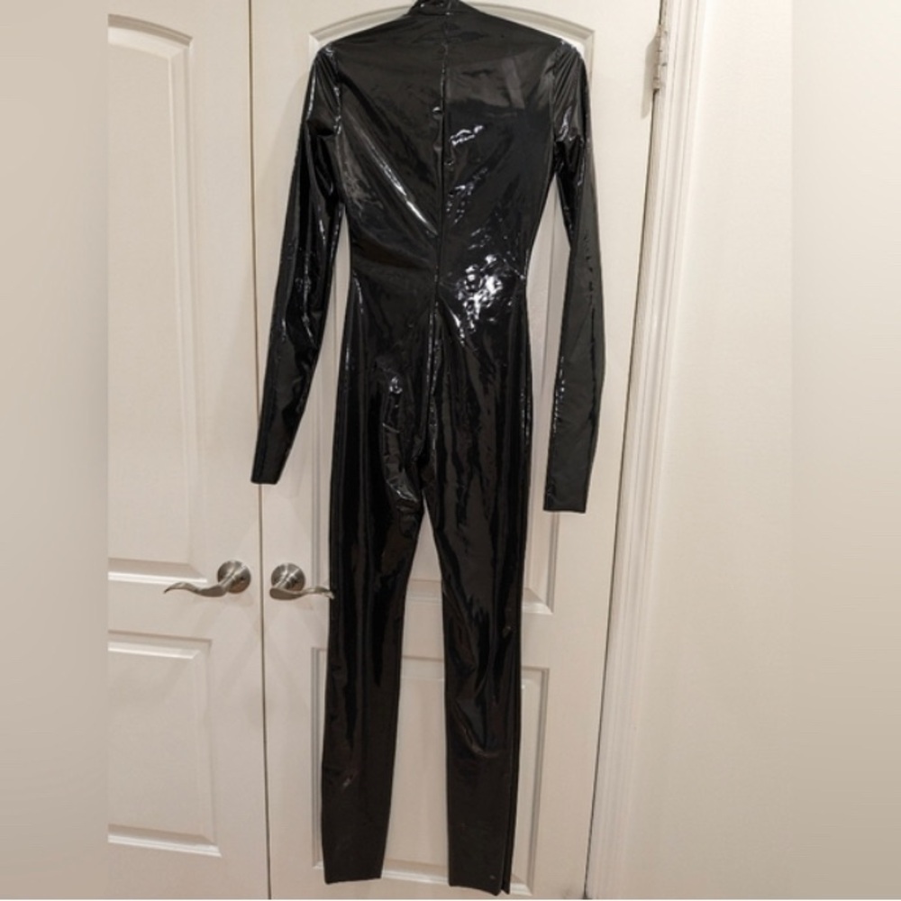SKIMS Vinyl Catsuit XS - Picture 3 of 7